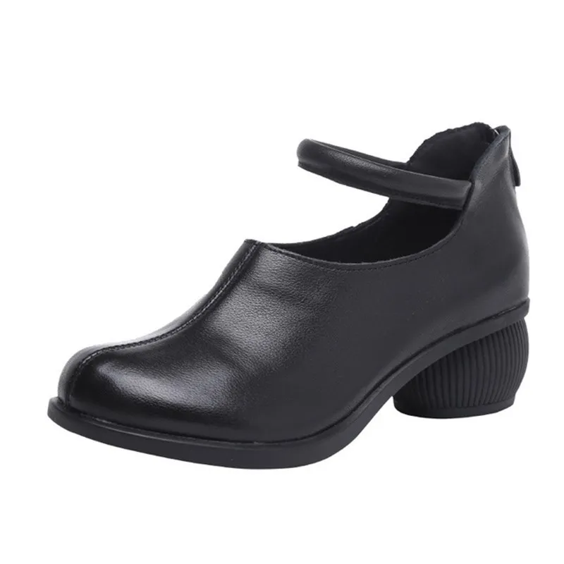 

Women boot 2019 autumn winter new leather retro casual fashion short boot women comfortable soft bottom non-slip Martin boot