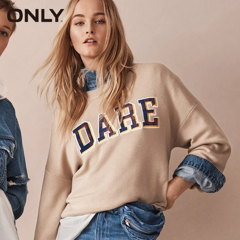 Только женский свободный свитер в клетку с буквенным принтом | 119124524 Женская