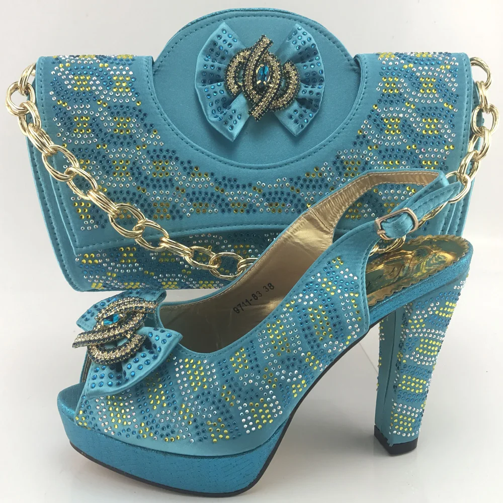 Комплект из туфель и сумочки в африканском стиле элегантная женская обувь