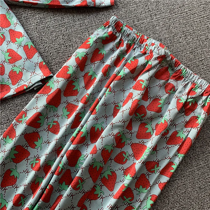 Новинка женские шелковые пижамы с длинным рукавом со снежным принтом комплект из