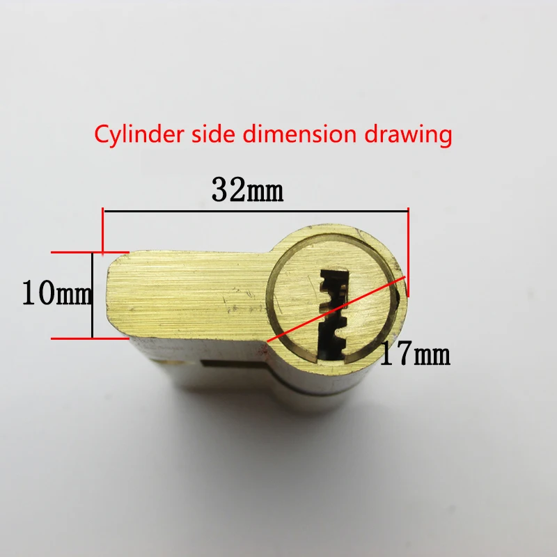 Сердцевина дверного замка старомодная входная дверь двойная открытая полностью