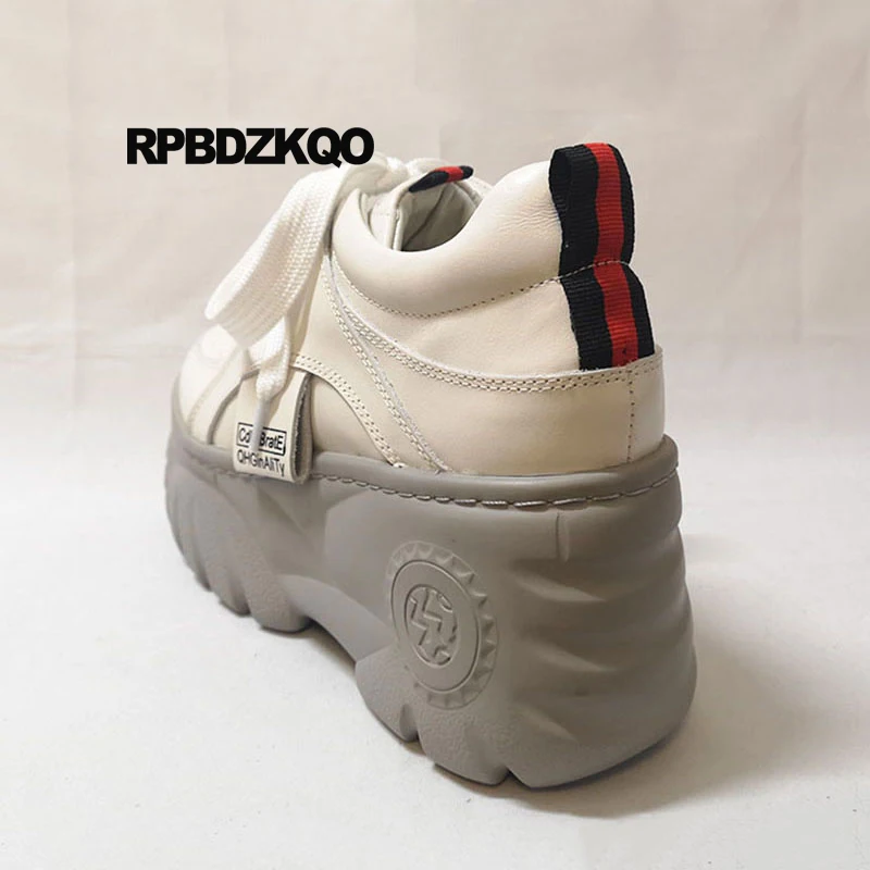 Женские дизайнерские туфли с круглым носком криперы на платформе толстая