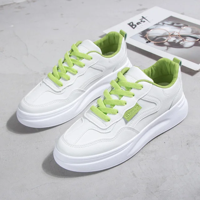 Повседневная обувь женская на плоской подошве с толстым низом для прогулок