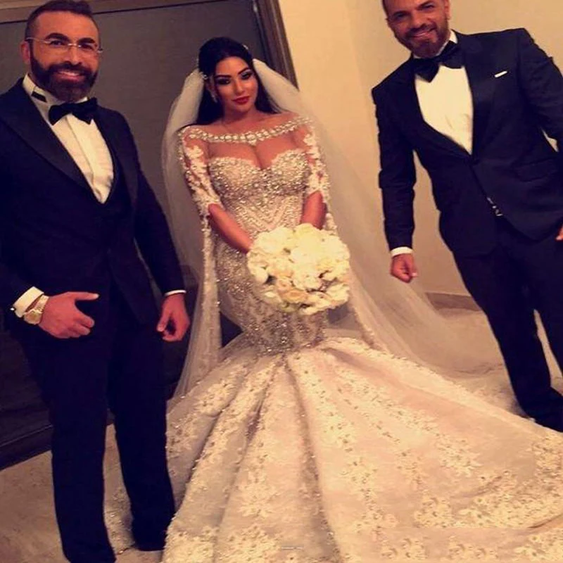 Женское драпированное платье с вырезом лодочкой и открытой спиной | Свадьбы