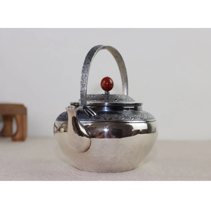 Чайник из серебра 999 пробы в стиле ретро 320 мл