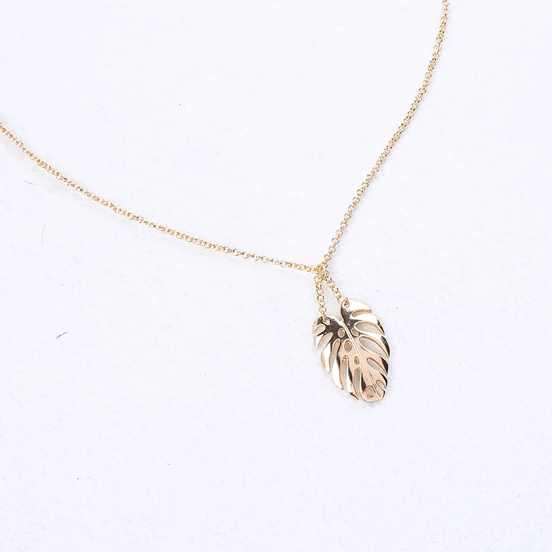 Gold Color Dappled Leaves Pendant Necklace For Women Party Gifts Fashion Jewelry Wholesale Free Shipping