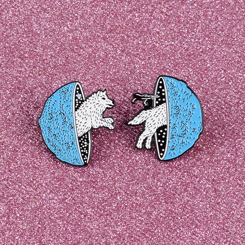 Пара Белый Волк булавки крест два полушария космическая червоточина винтажные