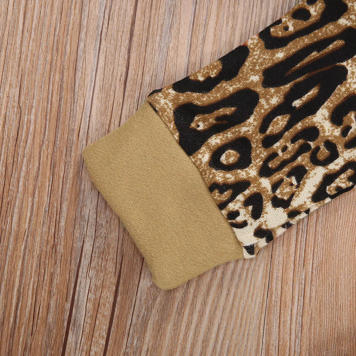 Комплект для новорожденных девочек и мальчиков осень/зима модный костюм из 2