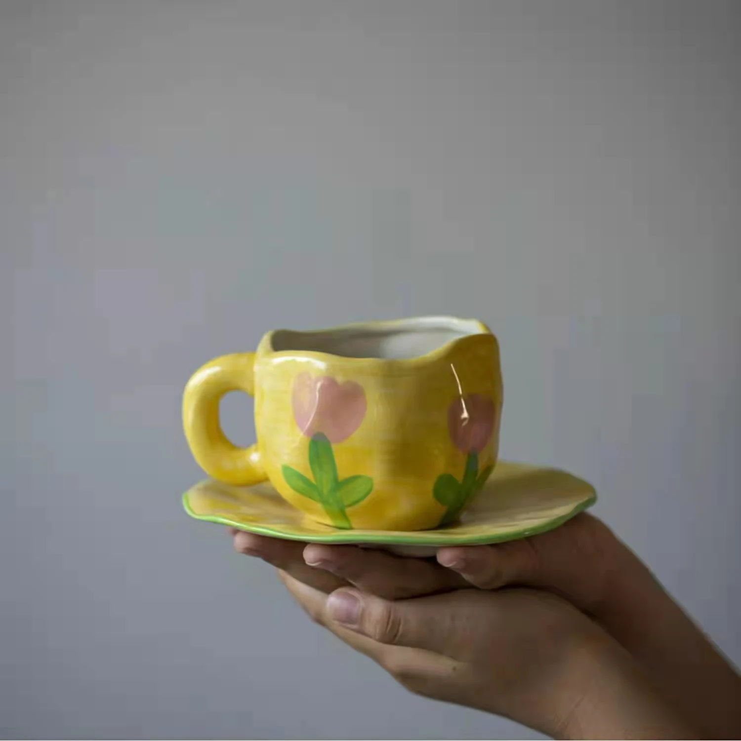 Water Cup Creative Insta Style Retro Girl Heart Hand Held Coffee Saucer Afternoon Tea Ceramic Mug Tasses En Céramique Bourres | Дом и сад