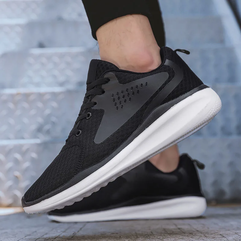2019 новые кроссовки мужские дышащие сетчатые удобные спортивные плоские