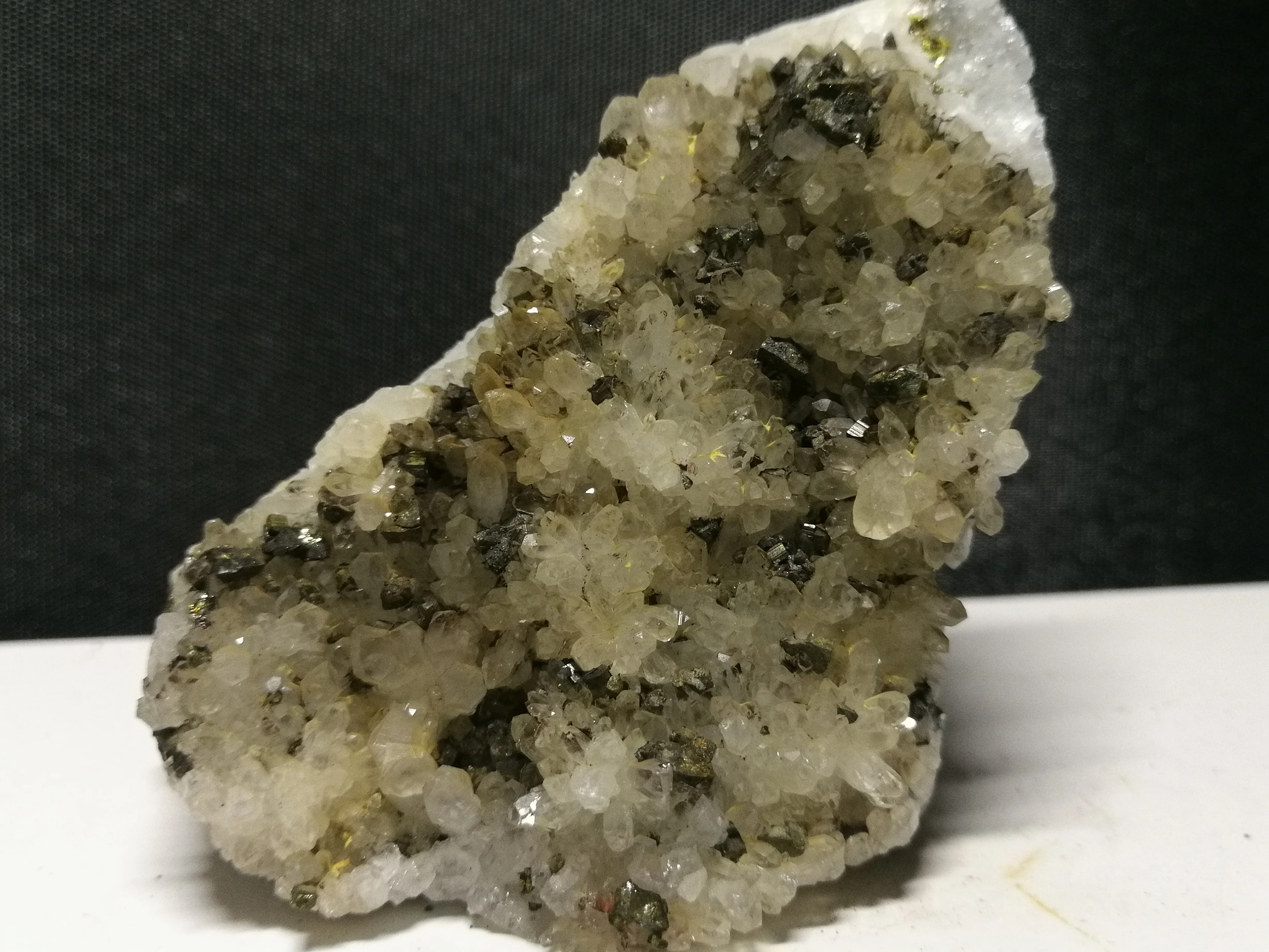 Минеральный Образец кварца gPyrite 181 5 натуральный кластер белого кристалла|Камни| |