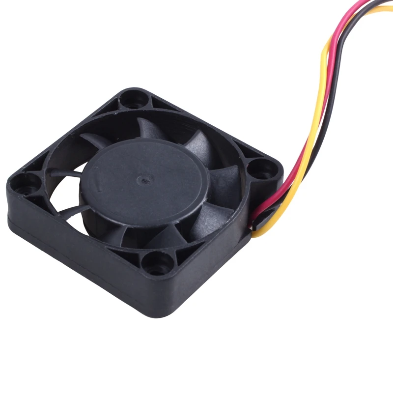 

40mm x 10mm 4010 8.9 CFM 3Pins 12V DC Brushless Computer Cooling Fan