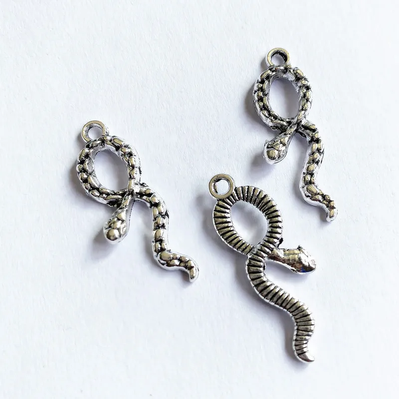 

30pcs/lot Fashion Entangled Snake Charms Accessories Pendant , For DIY Handmade Women Earrings Findings Jewelry Making Supplies