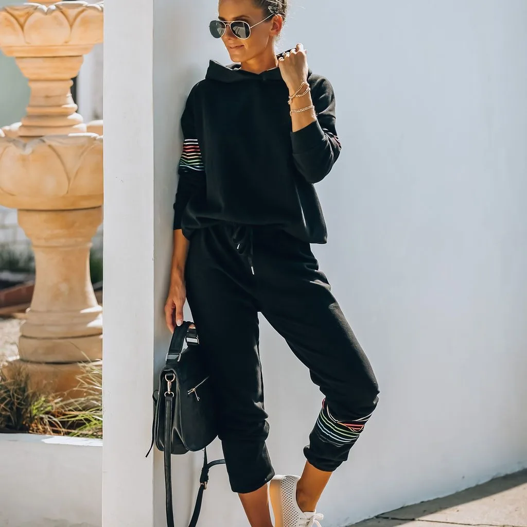 

2021 In the fall The fashion leisure Sport suit Loose big yards Joining together Wear a hat suit