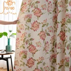 Полузатемняющие шторы в пасторальном розовом цвете с принтом гортензии