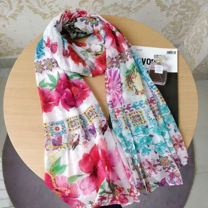 

Wholesale price 2021 Women's Beach scarf designed by Spanish brand DESIGUAL （30）