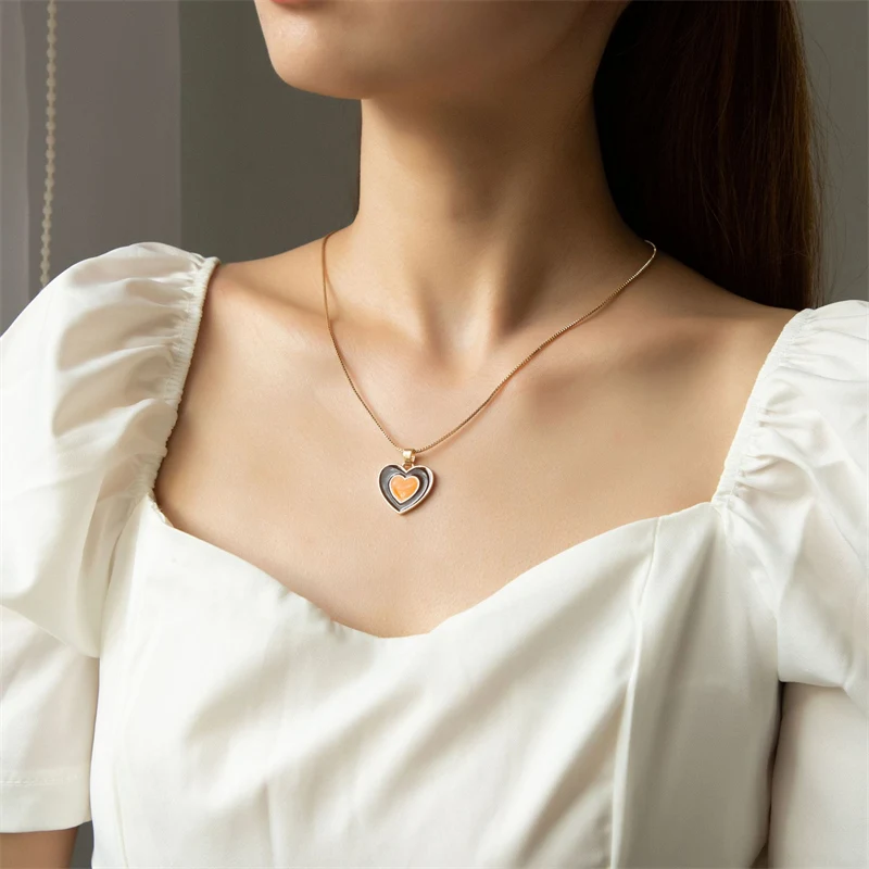 

New Fashion Personality Temperament Women's Heart-shaped Pendant Necklace Simple Trend Charm Jewelry Gifts Accessory wholesale