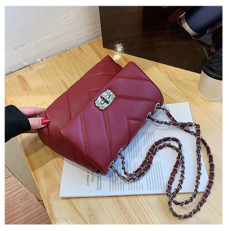 

High Quality Handbags 2021 Popular New Trendy Fashion Ladies All-match Messenger Bag Embroidery Thread Chain Small Square Bag