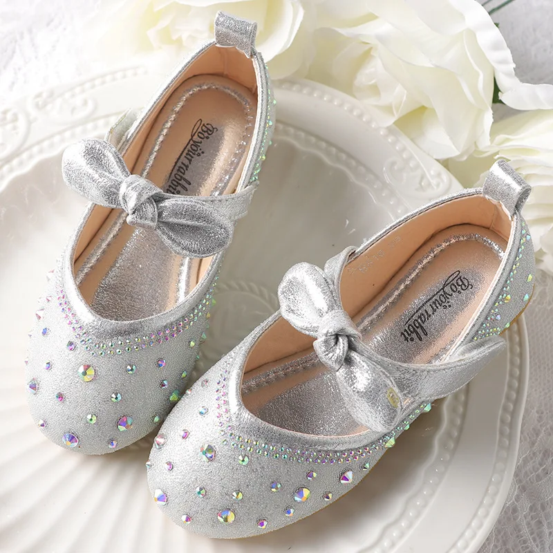 

2022 Children Kids Flat Soft Shoes Girls Glitter Princess Shoes Children Baby Dance Casual Shoes Girl Sandals Dress party shoes