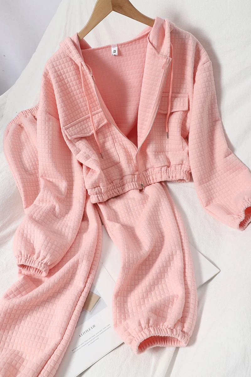

2021 Autumn and Winter Korean Version of The Thin Hooded Sweatshirt Jacket + Straight Leg Pants Check Leisure Two-piece Suit