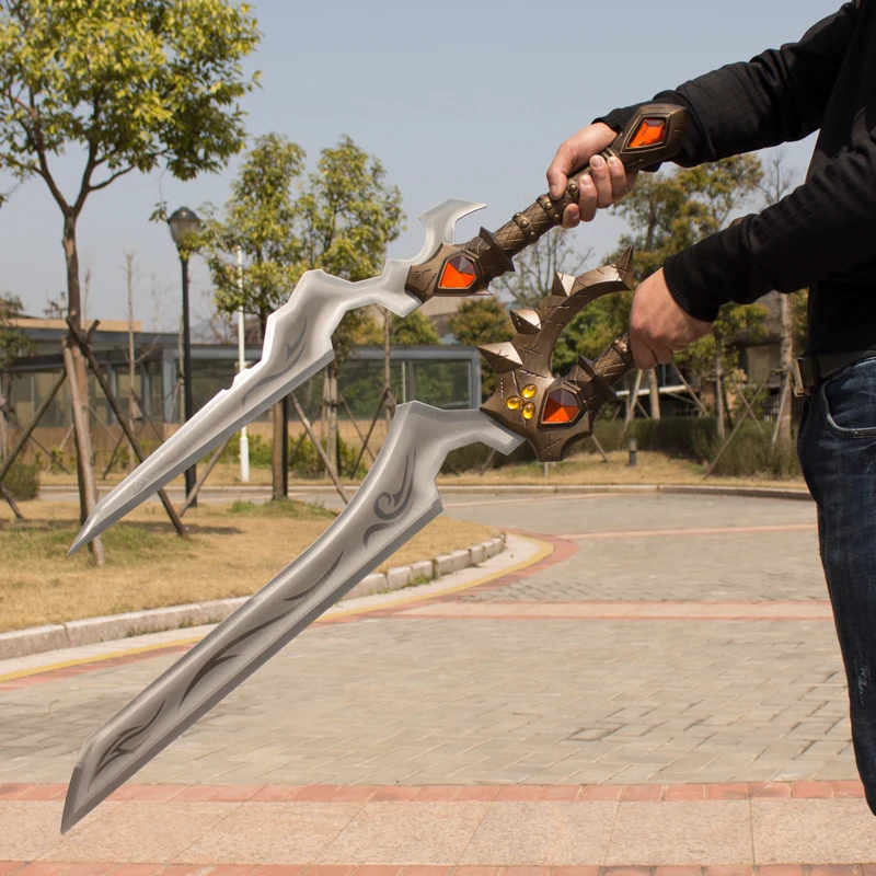 

Varian Wrynn Sword WOW 1:1 Metal Material Magnet Connection Free Standard 110cm 4.1kg Enviable Game Model