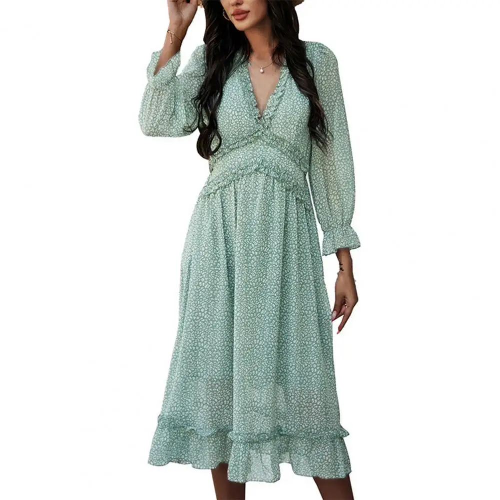 

2021 Women Summer Dresses Ruffles Large Hem Printed V Neck Plus Size Ruffles Large Hem Long Sleeve Dress