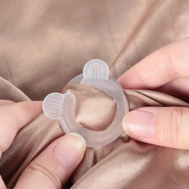 

4PCS Quality Plastic Durable Comforter Clamp Bed Duvet Fastener Home Holder Sheet Clip Quilt Gripper Blanket Cover Gadgets