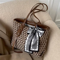 hot offers retro ribbon triangular lattice big tote bags for women designer brand large capacity ladies work shoulder bags 2022