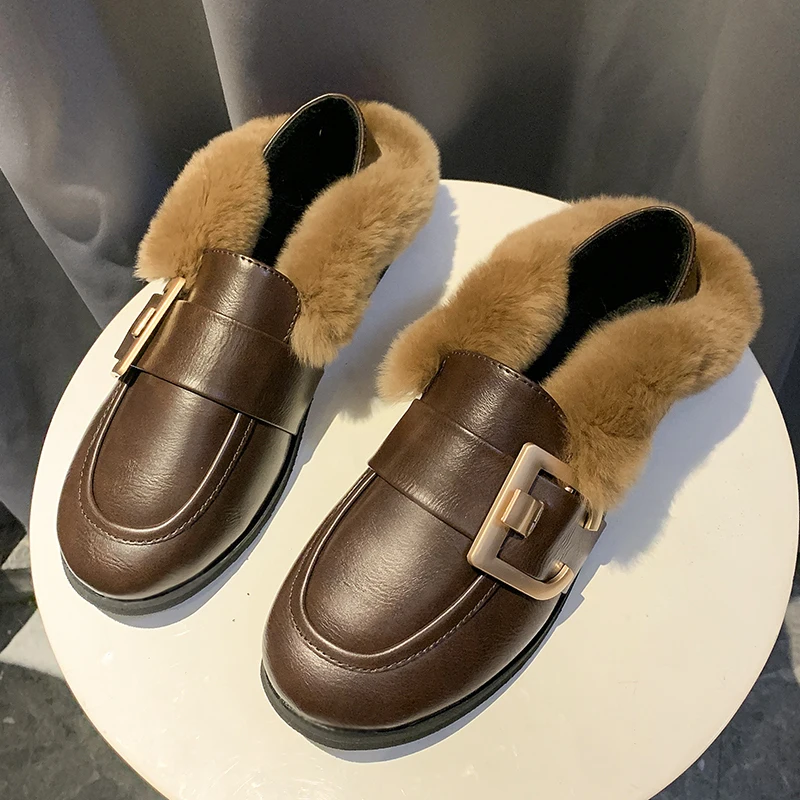 Winter mules slides outside fur slippers metal buckle flats slip-on slingback flip flops Korean casual round toe plush |