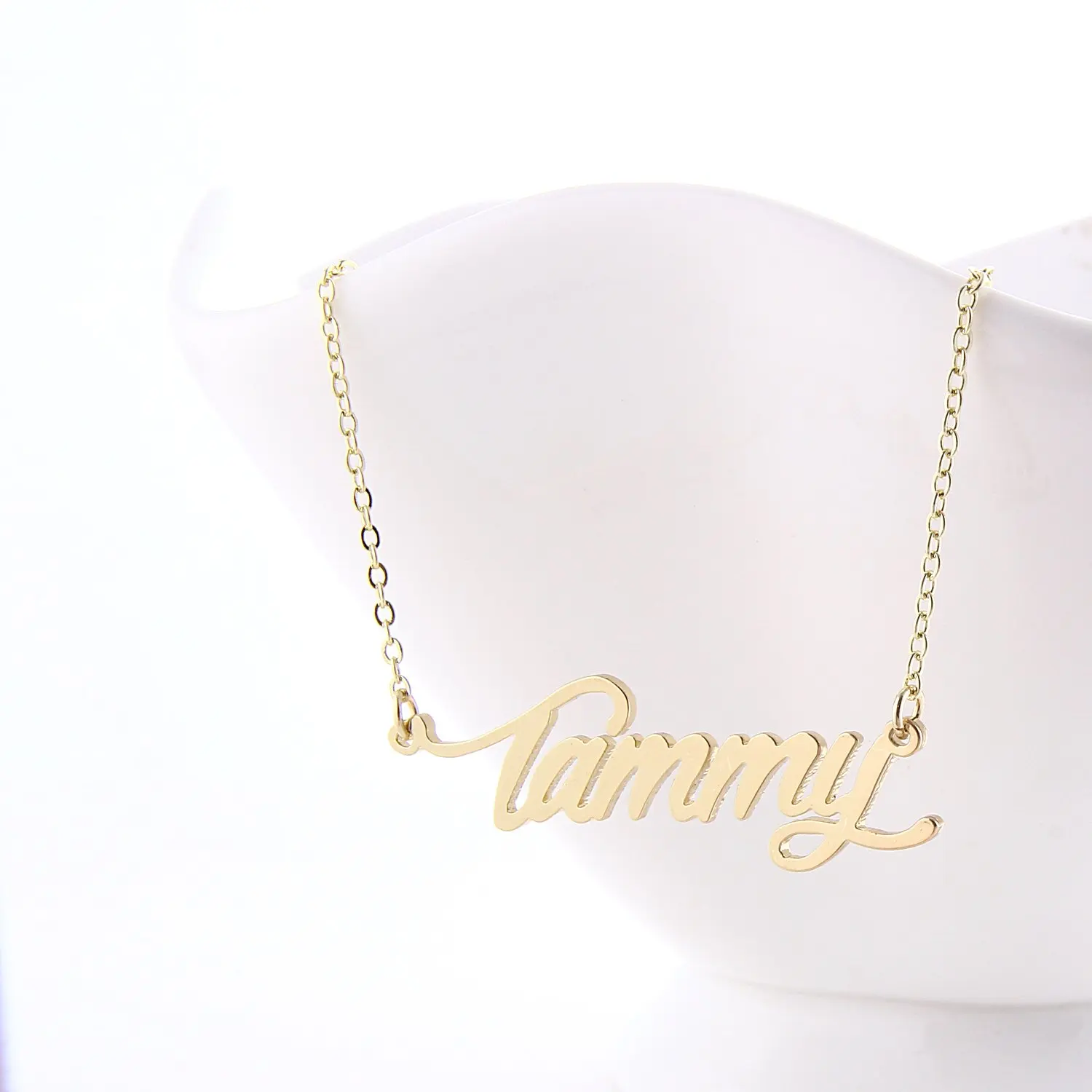 

Gold Name Necklace Personalized Gifts Customized Nameplate Necklaces Custom Stainless Steel English Style Personalized Jewelry