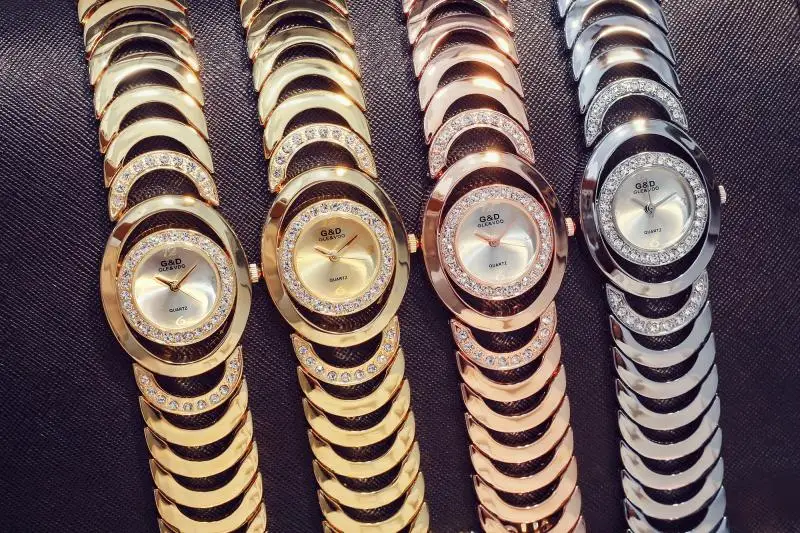 

Relogio Feminino Women Watches Gold Luxury Brand Diamond Square Quartz Ladies Wrist Watches Stainless Steel Female Watch 2021