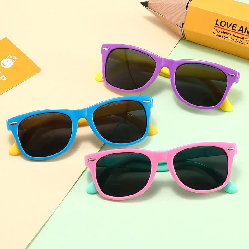 

Силиконовые гибкие безопасные детские солнцезащитные очки модные солнцезащитные очки для мальчиков и девочек круглые поляризованные детс...