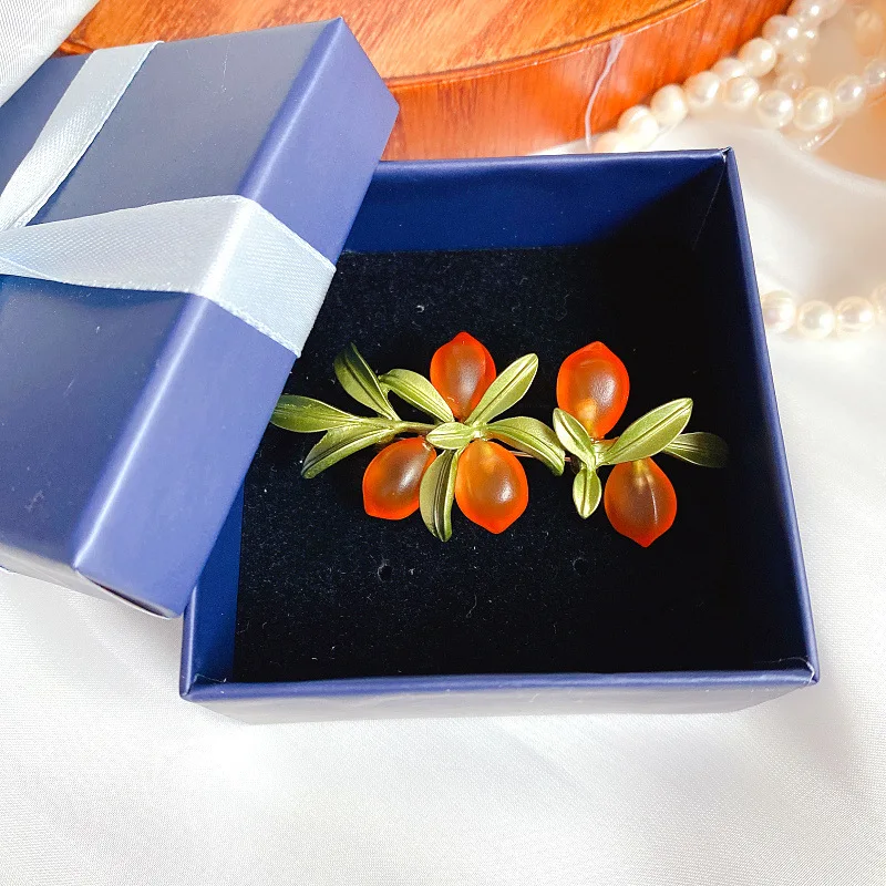 Женская Брошь в виде цветка оранжевого стекла на осень и зиму