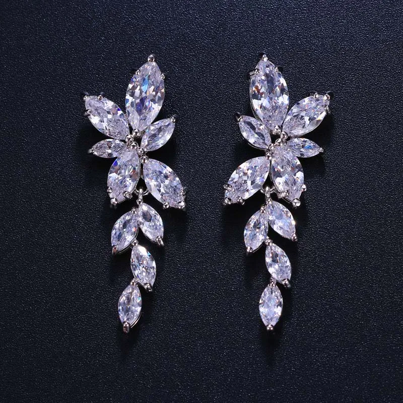 HIIYONG Marquise Cut Bloem Zirconia Kristallen Lange Oorbellen voor Vrouwen Блестящий лист CZ Steen бруиды Sieraden