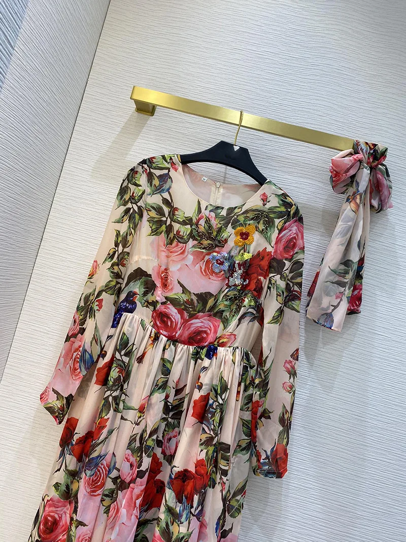 

High Quality Spring and Summer New Women's Catwalk Rose Flower Print Beaded Round Neck Belt Long Sleeve Holiday Elegant Dress