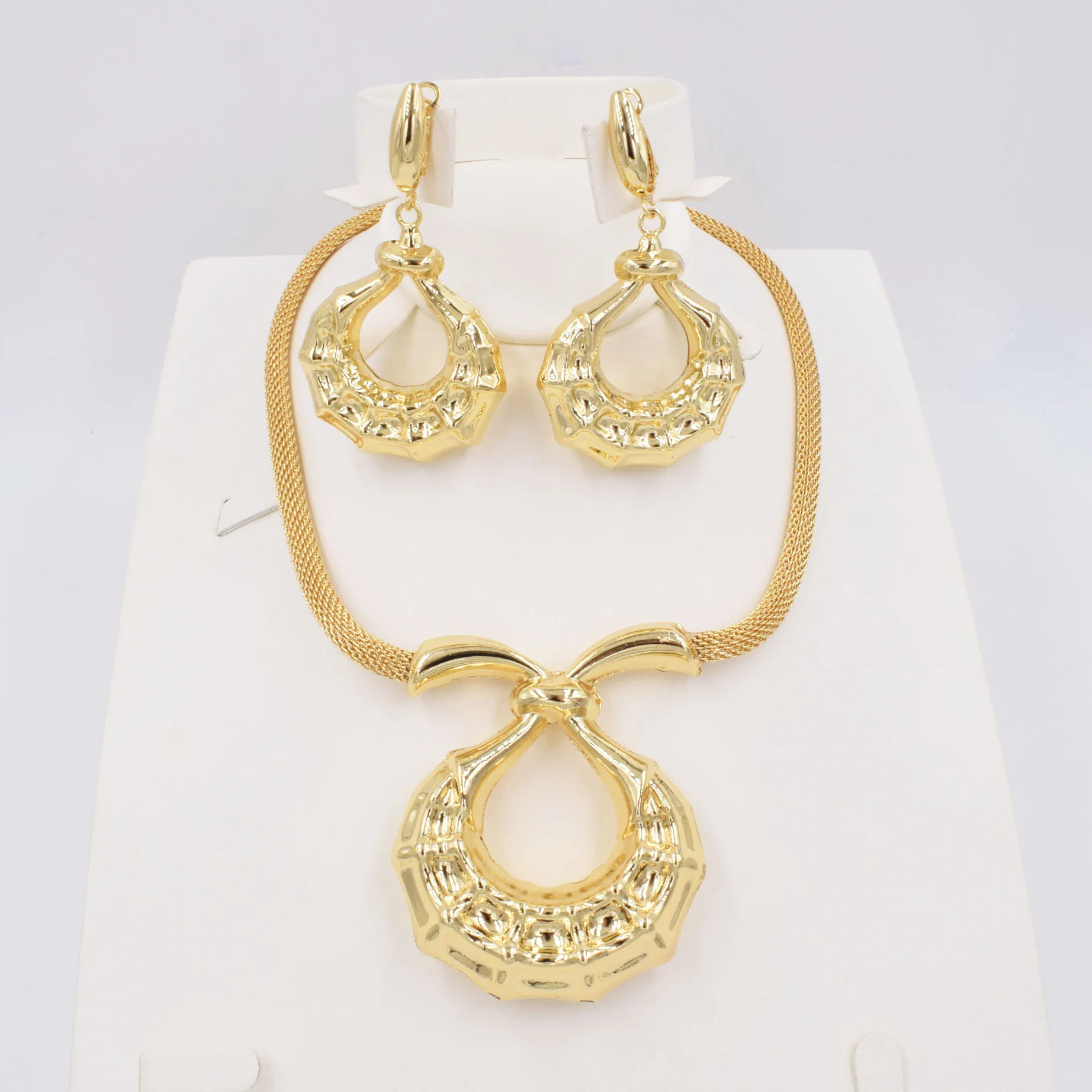 

High Quality Ltaly 750 Gold color Jewelry Set For Women african beads jewlery fashion necklace set earring jewelry