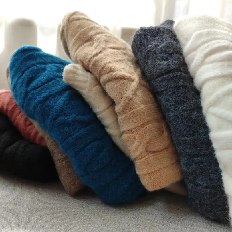 

Autumn Winter Women Knitted Sweater Sleeveless Women Loose Vest Ladies V-Neck Pullover Jumper Tops Girls Waistcoat Pull Femme