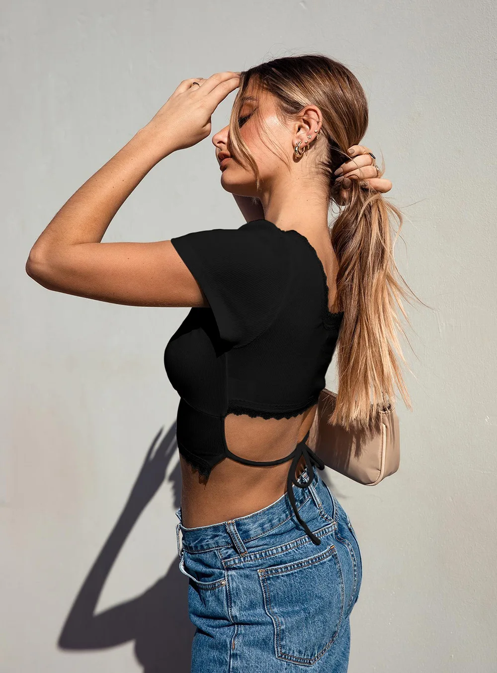

TRODEAM New Fashion Summer Deep V-Neck Short T shirt Women Leaky belly button Backless Shirts For Female Lace edge T-Shirt 2021