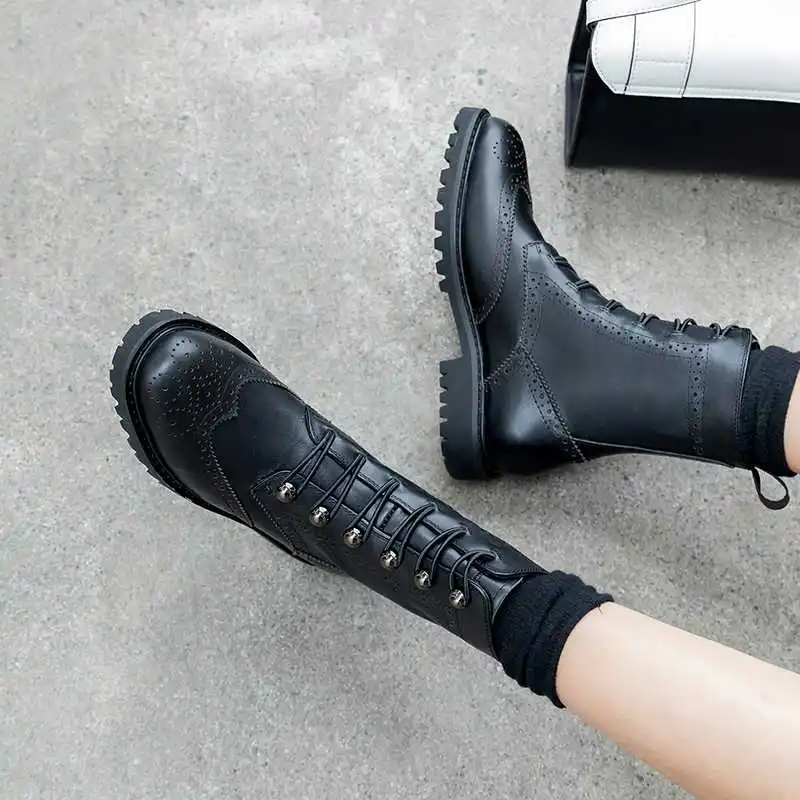 

krazing pot metal decorations brogue carved genuine leather boots round toe low heels keep warm women lace up mid-calf boots L39