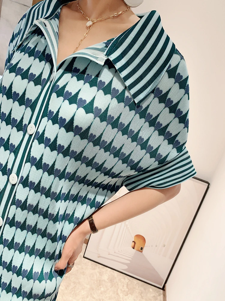 

Miyake Pleated Nice summer hearts love print dress skirt cardigan button dress high waist elegant ruched Flare Sleeve dress 8958