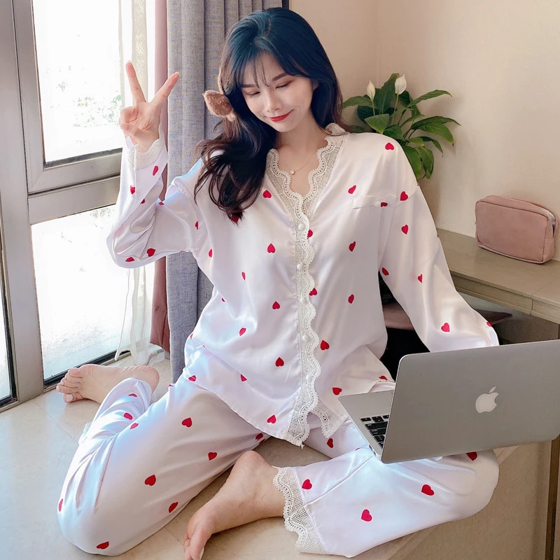 

ChunShang Women's Imitation Silk Black Peach Heart Long-Sleeved Trousers Pajamas Ladies Ice Silk Sweet Home Service