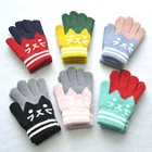 Зимние Детские перчатки 2021, оригинальные варежки для маленьких мальчиков, теплые мягкие детские шерстяные жаккардовые вязаные Мультяшные перчатки с закрытыми пальцами, милые
