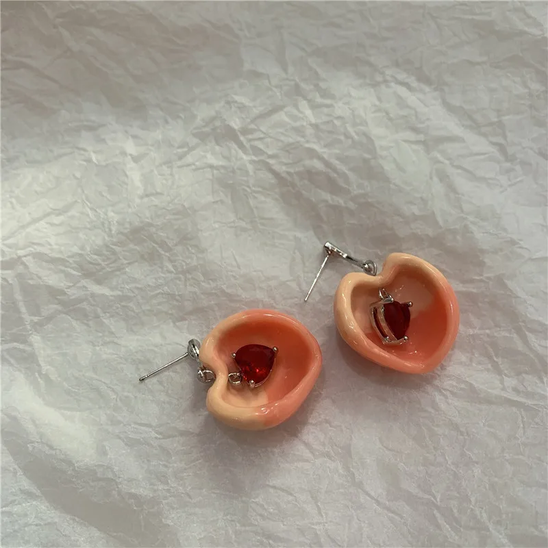 

Quality 2021new Fashionable Resin Heart Shape Rhinestone Internet-Famous Stud Earrings Female