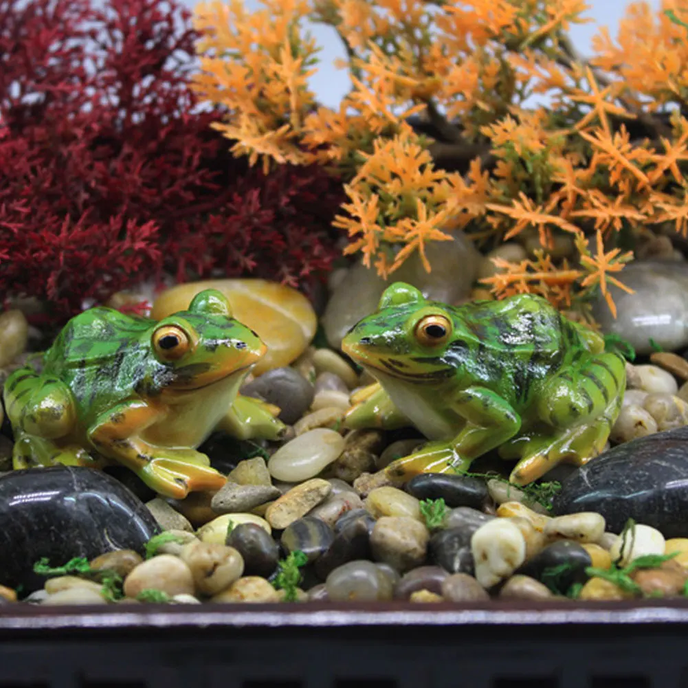 

2PCS Frog Statue Pond Resin Frog Figurine Craft Ornament Fairy Garden Yard Pool Plant Pot Fish Tank Micro Landscape Decoration