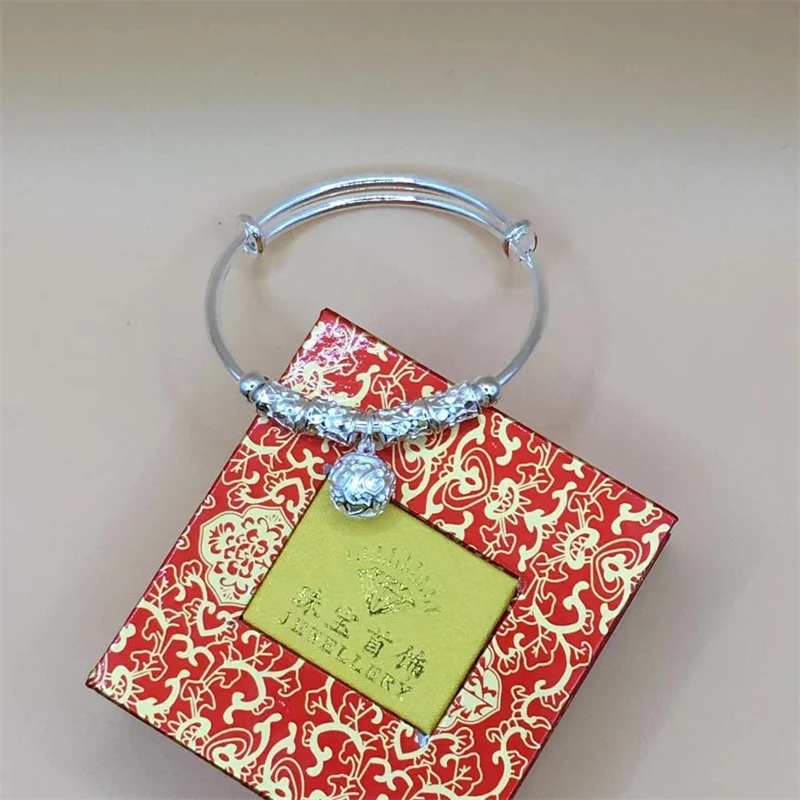 

999 Silver Women's Bracelet Solid Star Korean Version Simple Fashion Personalized Bracelet Valentine's Day Luxury Packaging Gift