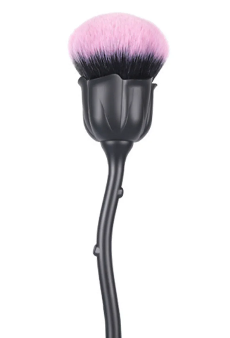 Розовая кисть для дизайна ногтей