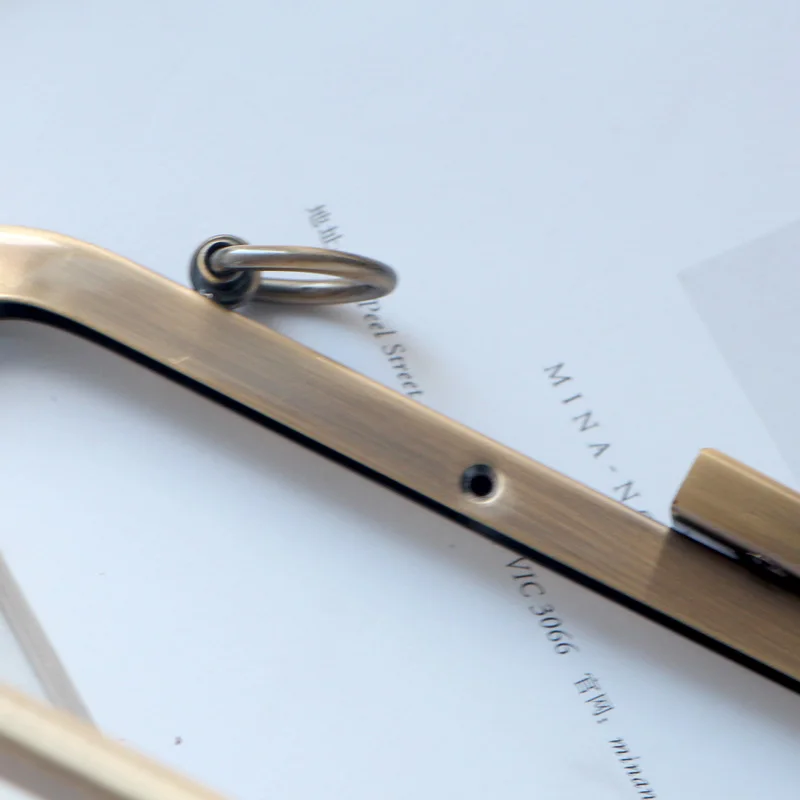 Новинка Лидер продаж 1 шт. металлический каркас с механизмом поцелуем застежкой