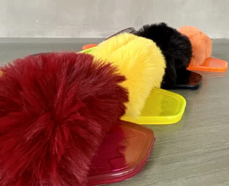 

2020 summer women shoes new candy color transparent ladies slippers plush crystal slides woman cute plush shoes for women