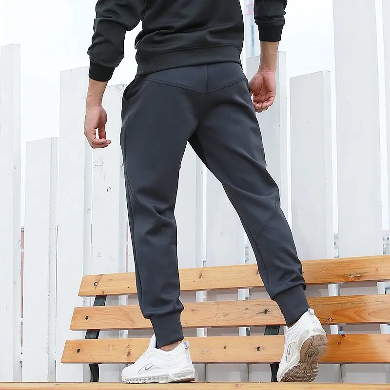 

Men's autumn loose muscle fitness pants Fashion comfortable legged running pants