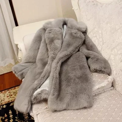 

Top High-end New Style Fashion Women Faux Fur Coat 18S21 high quality